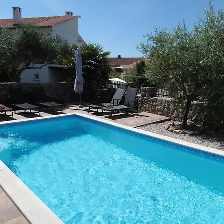 Bella Comfortable * Krk Town