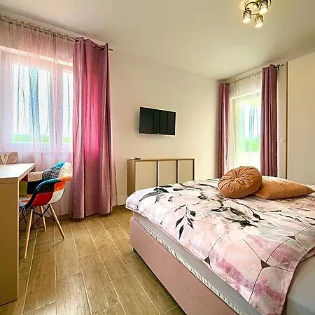 Bella Comfortable Krk Town
