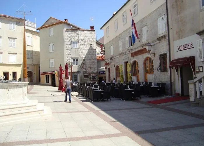 Bella Comfortable Krk Town