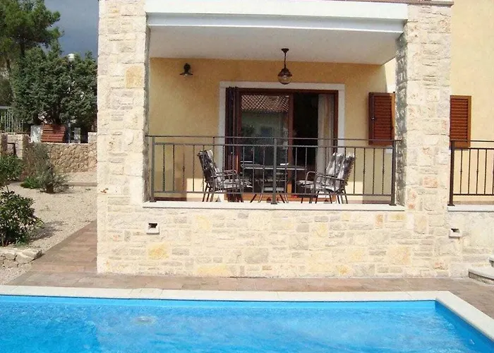 Bella Comfortable Villa