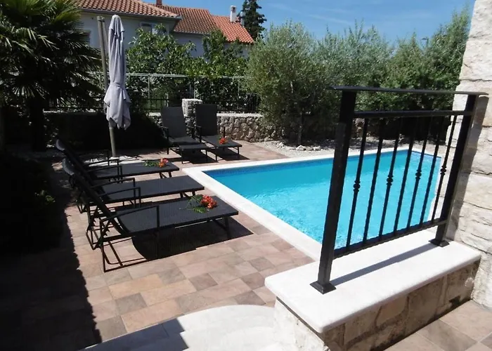 Bella Comfortable Villa Krk Town